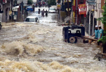 Photo of Heavy Rains in Telangana and Andhra Pradesh Cause Havoc: Flooding, Disruptions, and Warnings Issued